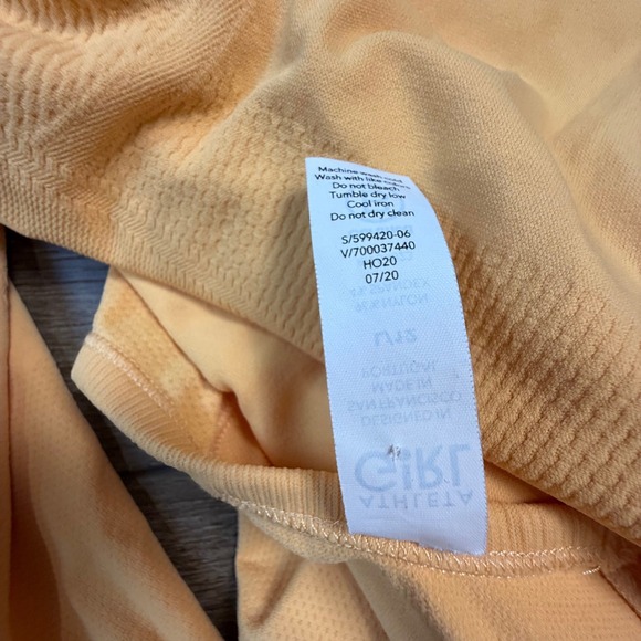 Athleta Girl Power Up Seamless Long Sleeve Top Orange L/12 Athletic Everyday - Picture 3 of 12